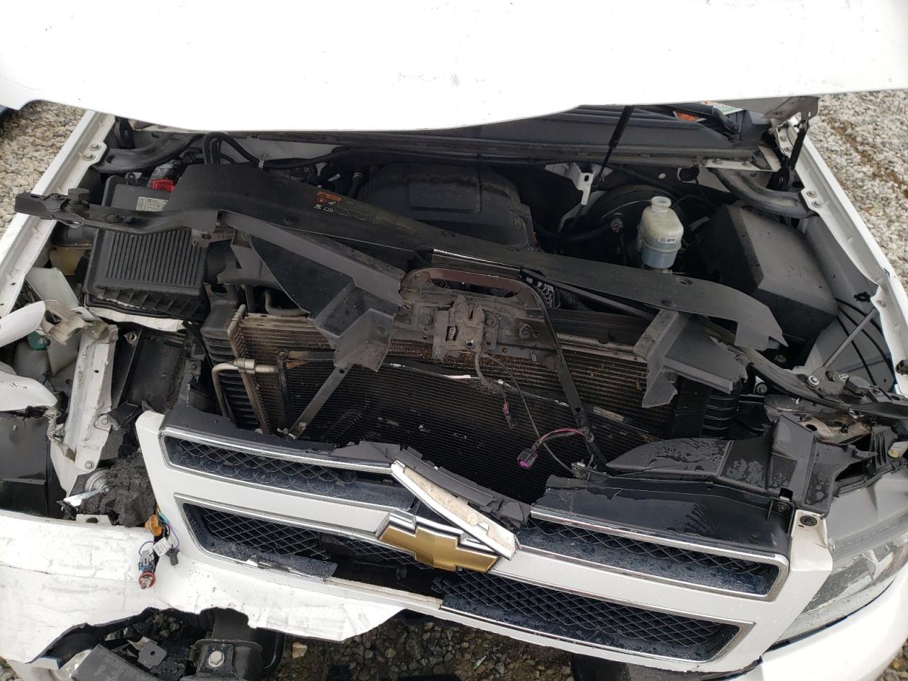 Photo 7 from auction – 2011 CHEVROLET TAHOE C150 with VIN 1GNSCBE02BR381635