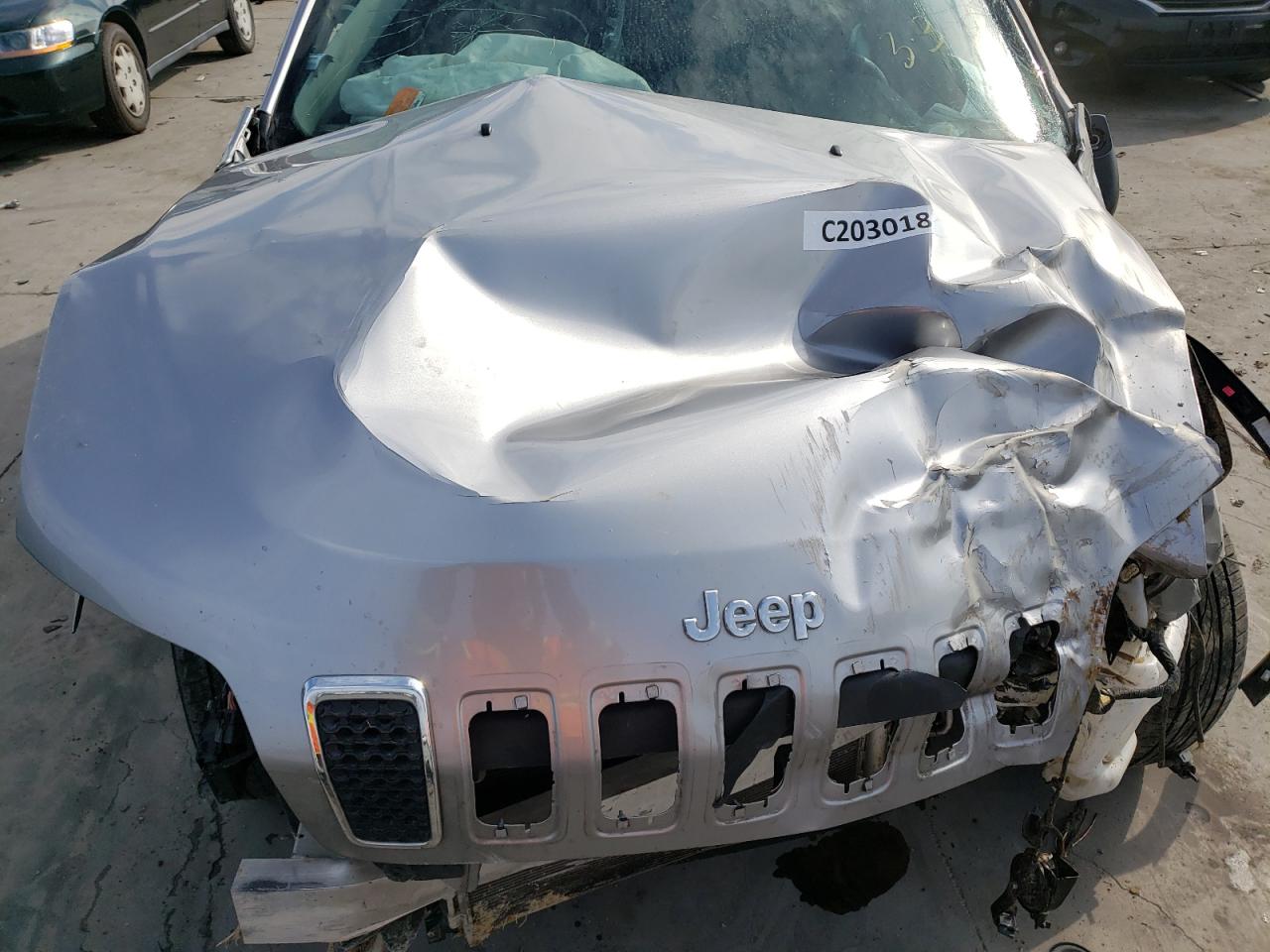 Photo 7 from auction – 2019 JEEP CHEROKEE L with VIN 1C4PJLLB6KD206591
