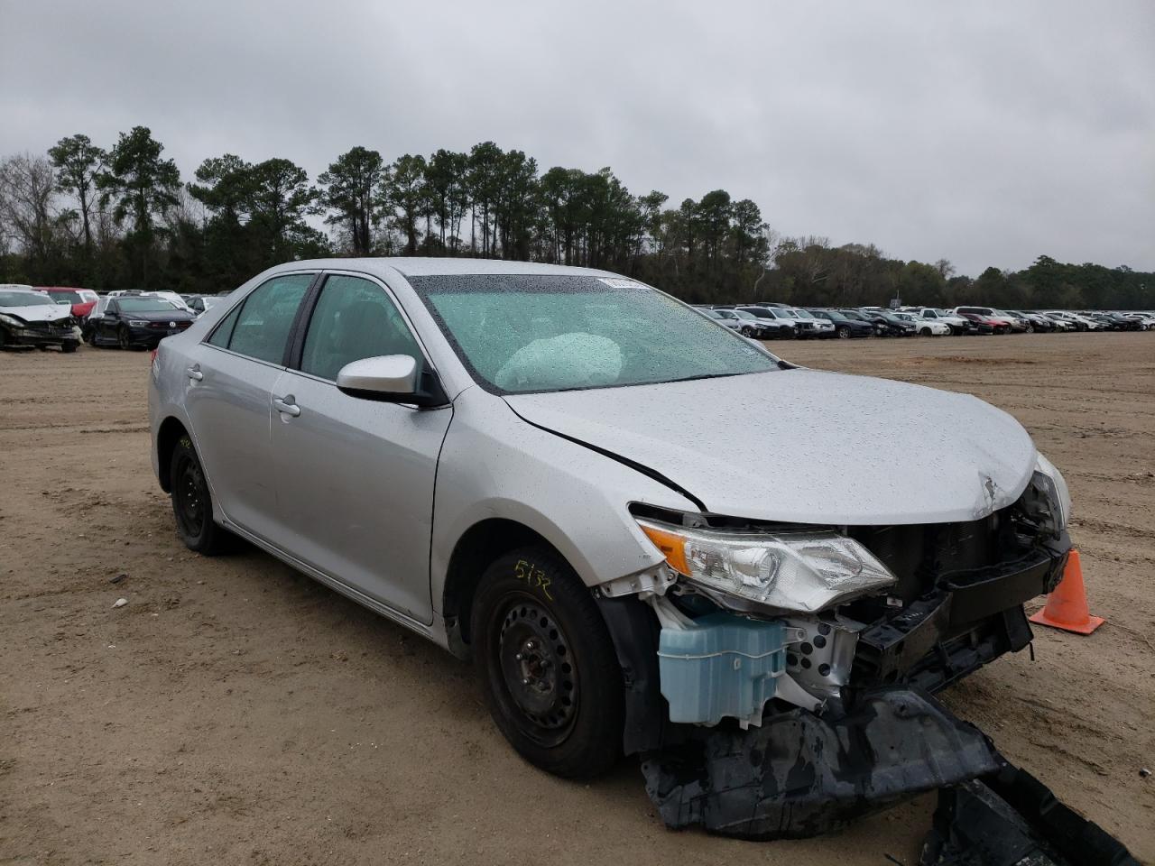 Photo 1 from auction – 2014 TOYOTA CAMRY L with VIN 4T4BF1FK1ER382403