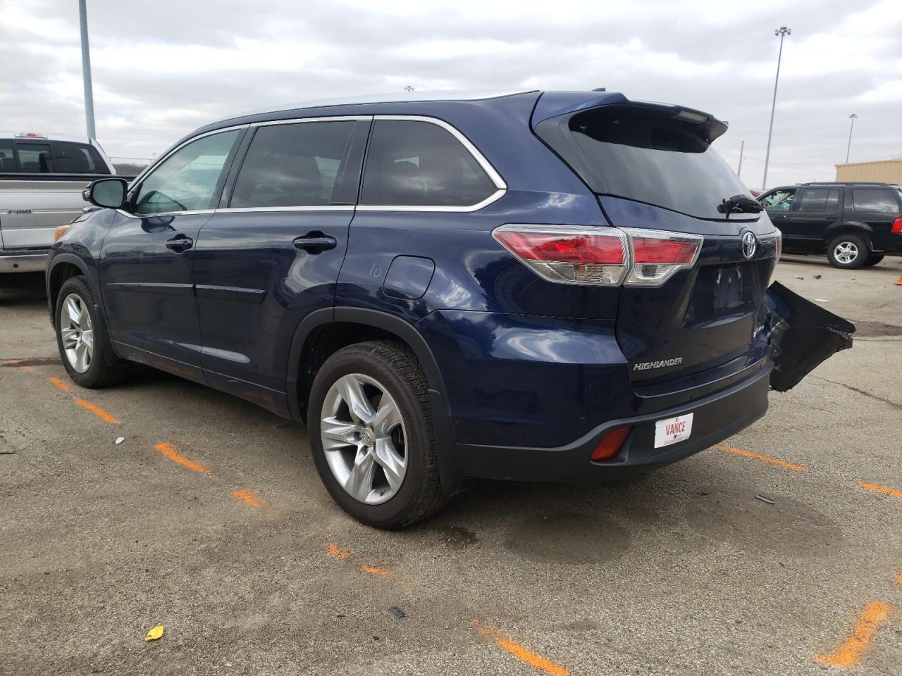 Photo 3 from auction – 2015 TOYOTA HIGHLANDER with VIN 5TDDKRFH0FS218829