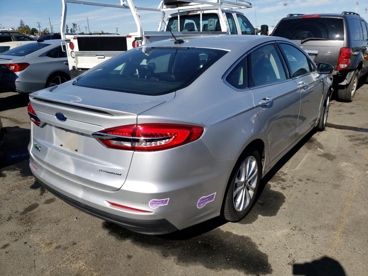 Photo 4 from auction – 2019 FORD FUSION TIT with VIN 3FA6P0SU6KR190286