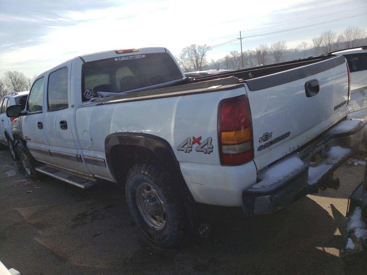 Photo 3 from auction – 2002 CHEVROLET SILVERADO with VIN 1GCHK23122F154867