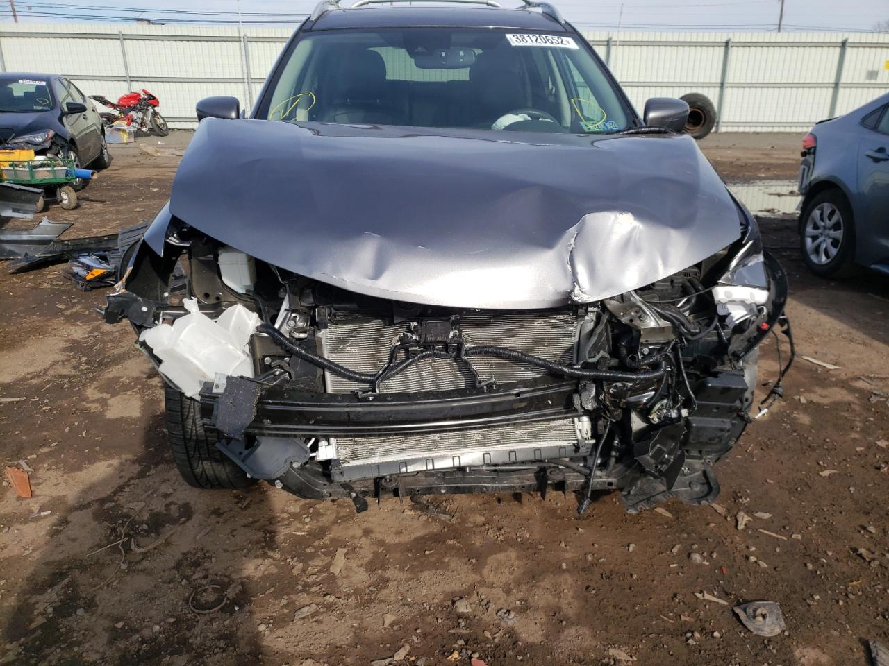 Photo 9 from auction – 2017 NISSAN ROGUE S with VIN 5N1AT2MT7HC861192