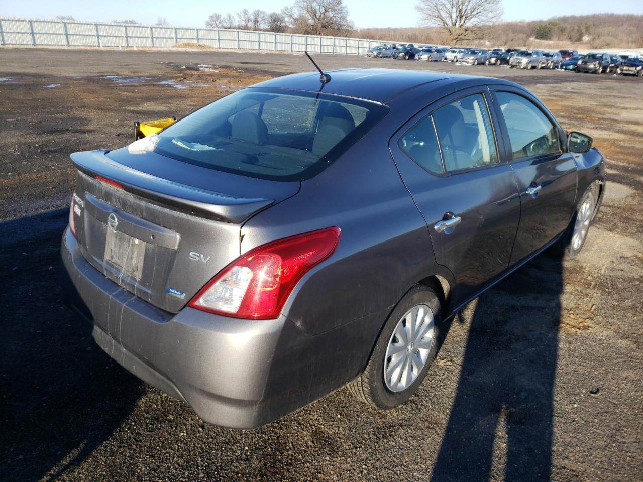 Photo 4 from auction – 2016 NISSAN VERSA S with VIN 3N1CN7AP3GL895583