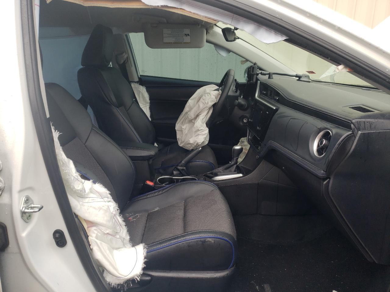 Photo 5 from auction – 2017 TOYOTA COROLLA L with VIN 5YFBURHE2HP731600