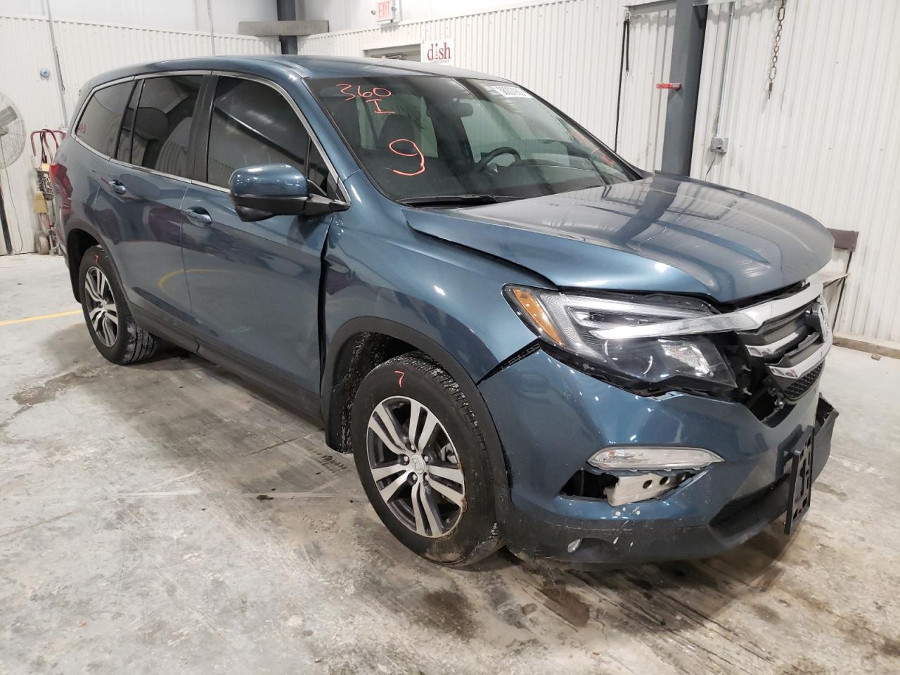 HONDA PILOT EX 2018 with VIN 5FNYF6H38JB066902 - Photo from auction
