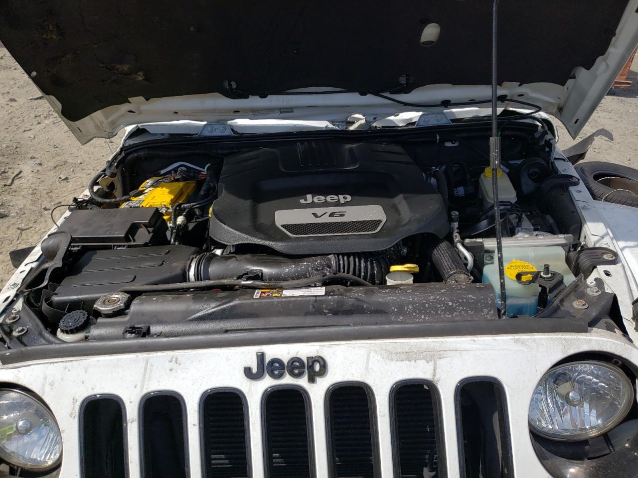 Photo 7 from auction – 2014 JEEP WRANGLER U with VIN 1C4BJWEG5EL170505