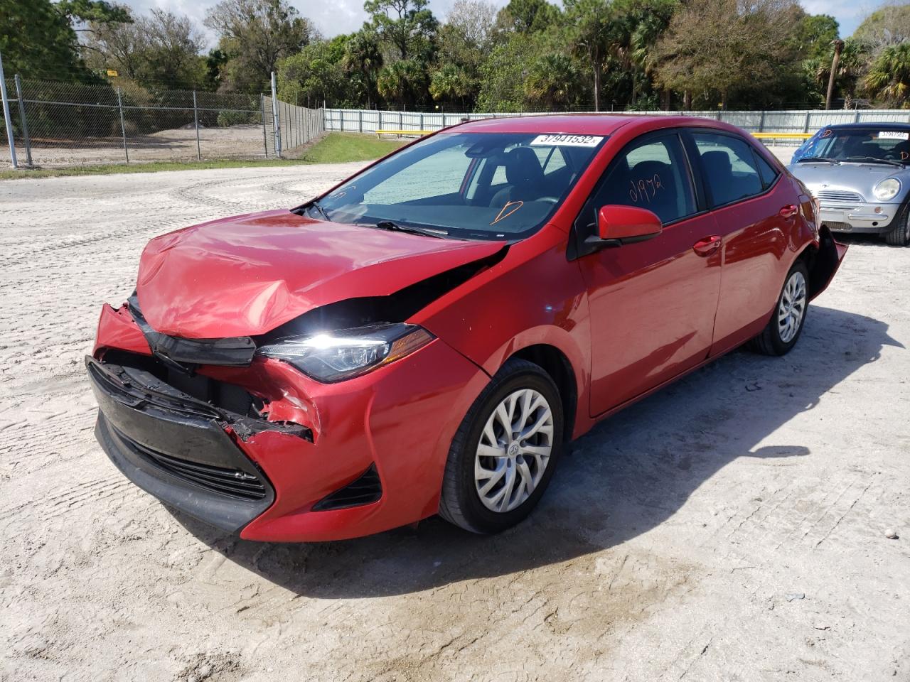 Photo 2 from auction – 2018 TOYOTA COROLLA L with VIN 5YFBURHE5JP843524