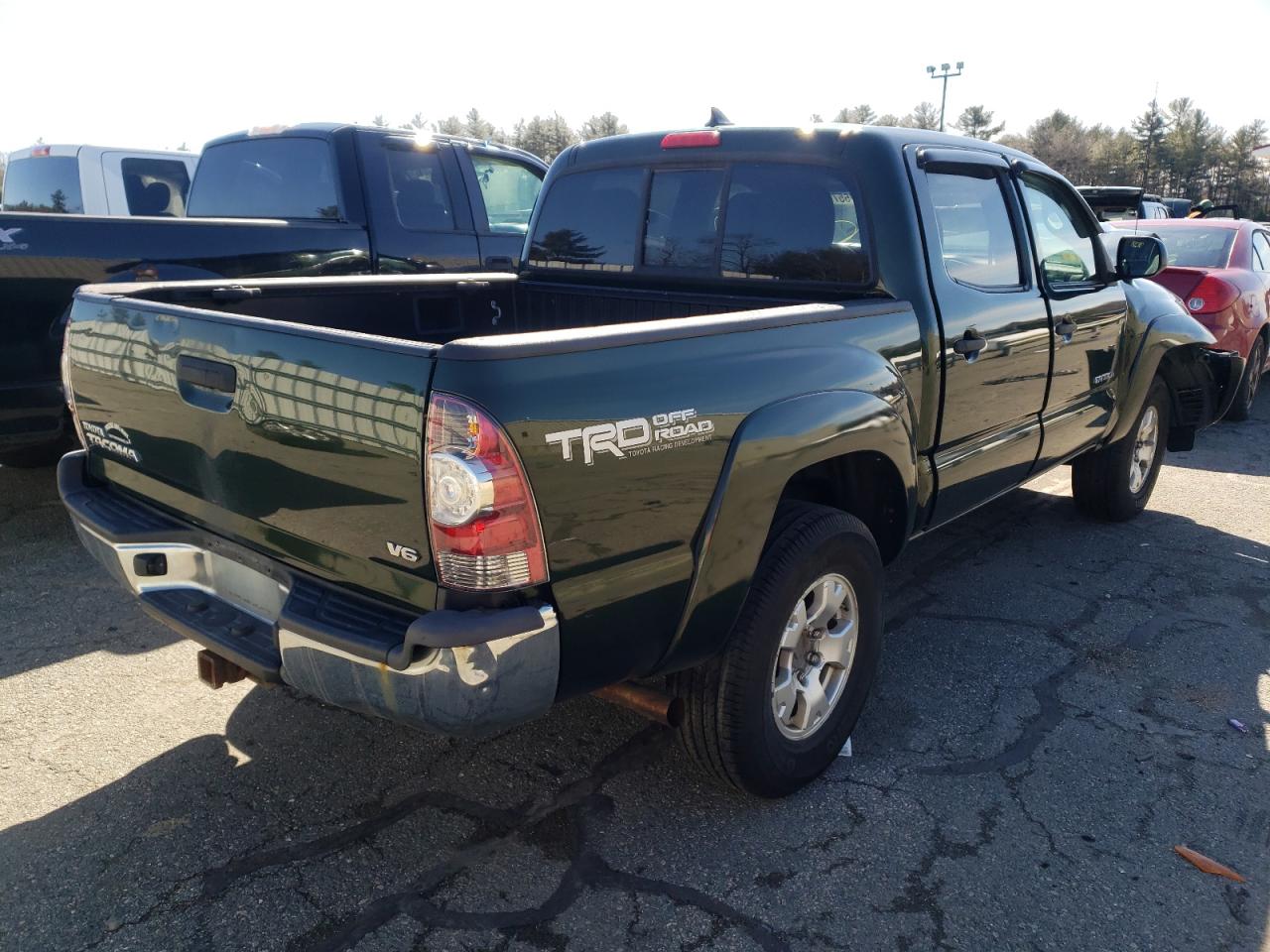 Photo 4 from auction – 2012 TOYOTA TACOMA DOU with VIN 3TMLU4EN8CM101284
