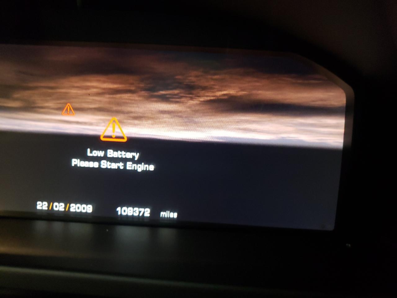 Photo 8 from auction – 2011 LAND ROVER RANGE ROVE with VIN SALME1D40BA333049