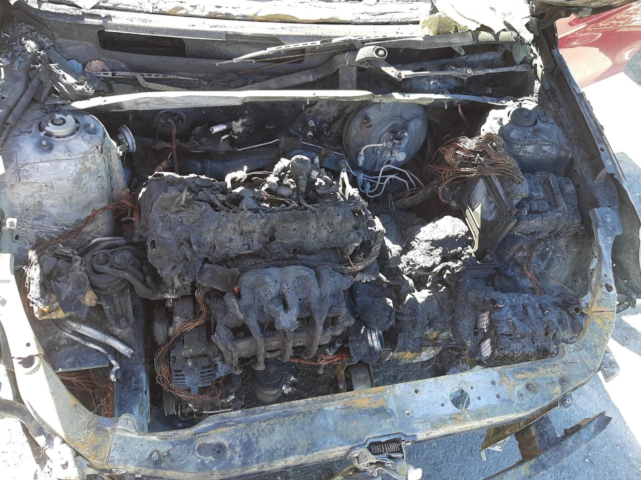 Photo 7 from auction – 2011 HYUNDAI SONATA SE with VIN 5NPEC4AC0BH061108