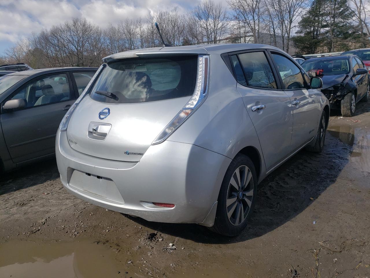 Photo 4 from auction – 2013 NISSAN LEAF S with VIN 1N4AZ0CP5DC404845