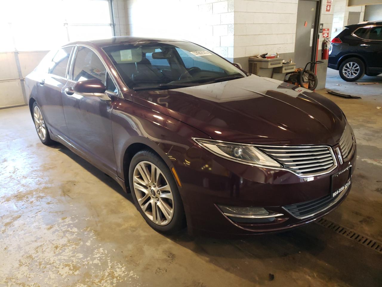 LINCOLN MKZ 2013 with VIN 3LN6L2G98DR812519 - Photo from auction