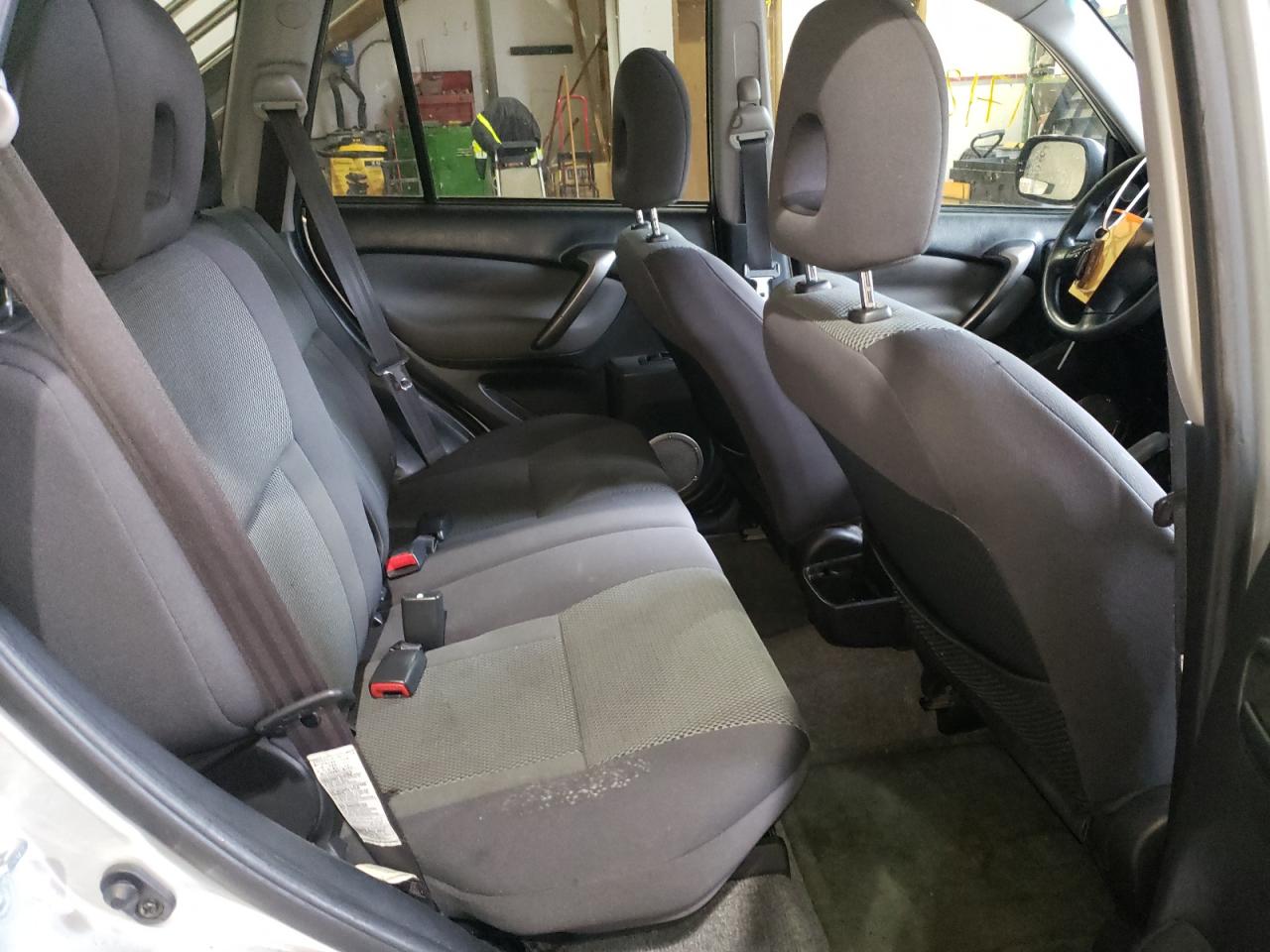 Zdjęcie 6 z aukcji – 2005 TOYOTA RAV4 z VIN JTEHD20V556026334