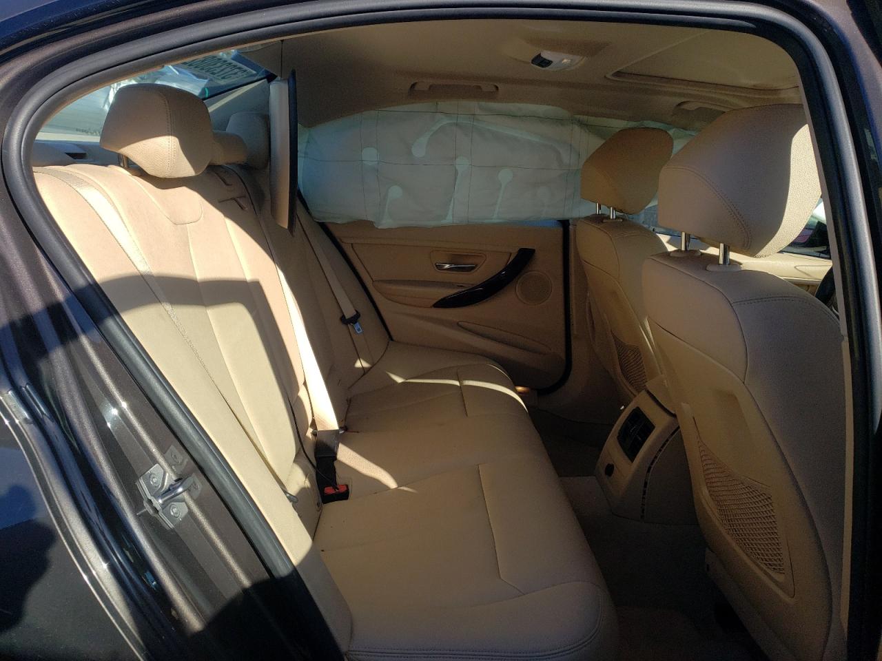 Photo 6 from auction – 2015 BMW 328 I with VIN WBA3A5C54FF606516