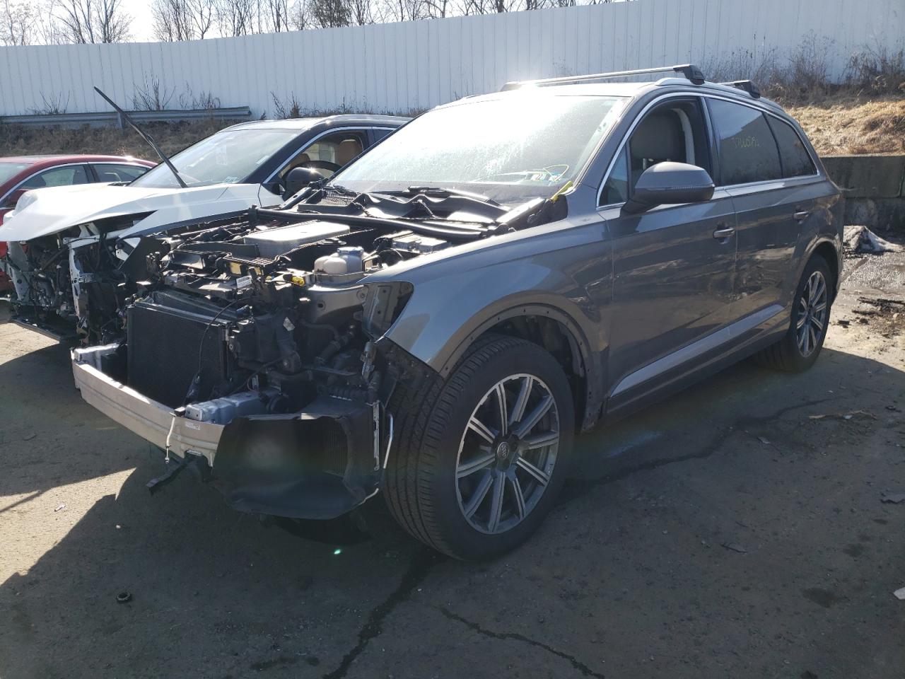 Photo 2 from auction – 2017 AUDI Q7 PRESTIG with VIN WA1VAAF71HD014985