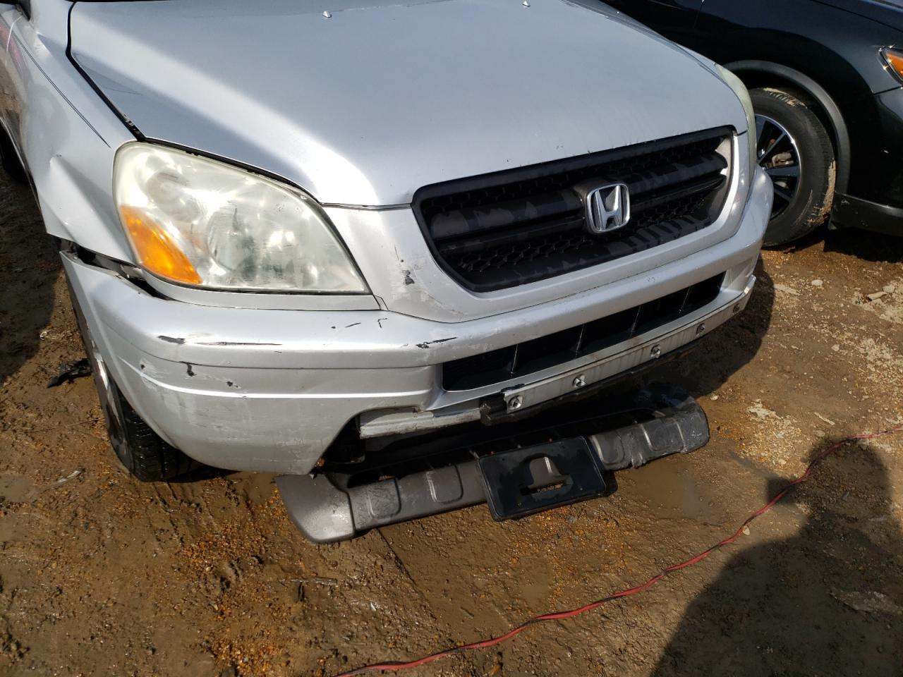 Photo 9 from auction – 2004 HONDA PILOT EX with VIN 2HKYF18444H522931