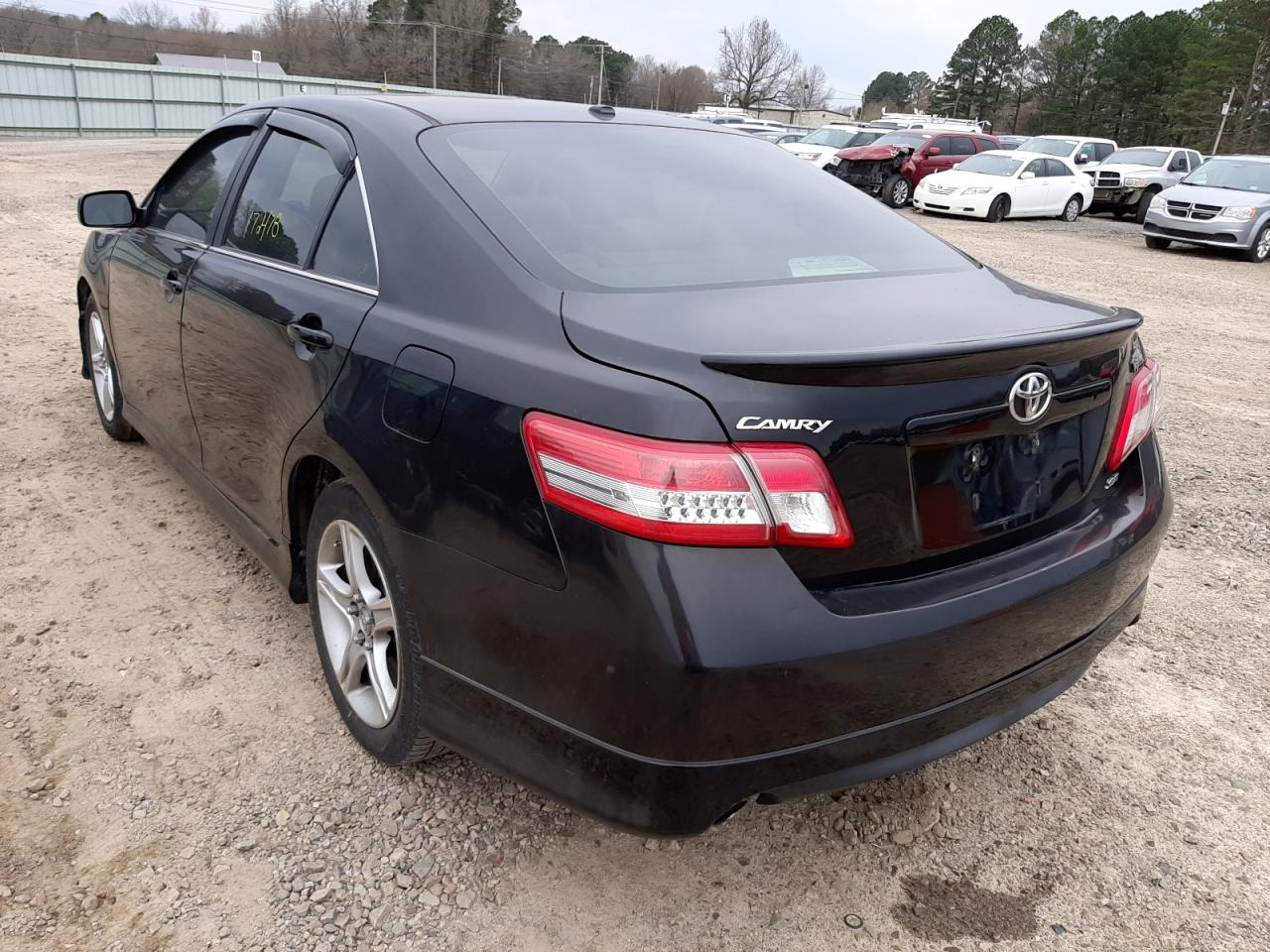 Photo 3 from auction – 2011 TOYOTA CAMRY with VIN 4T1BF3EK6BU734149