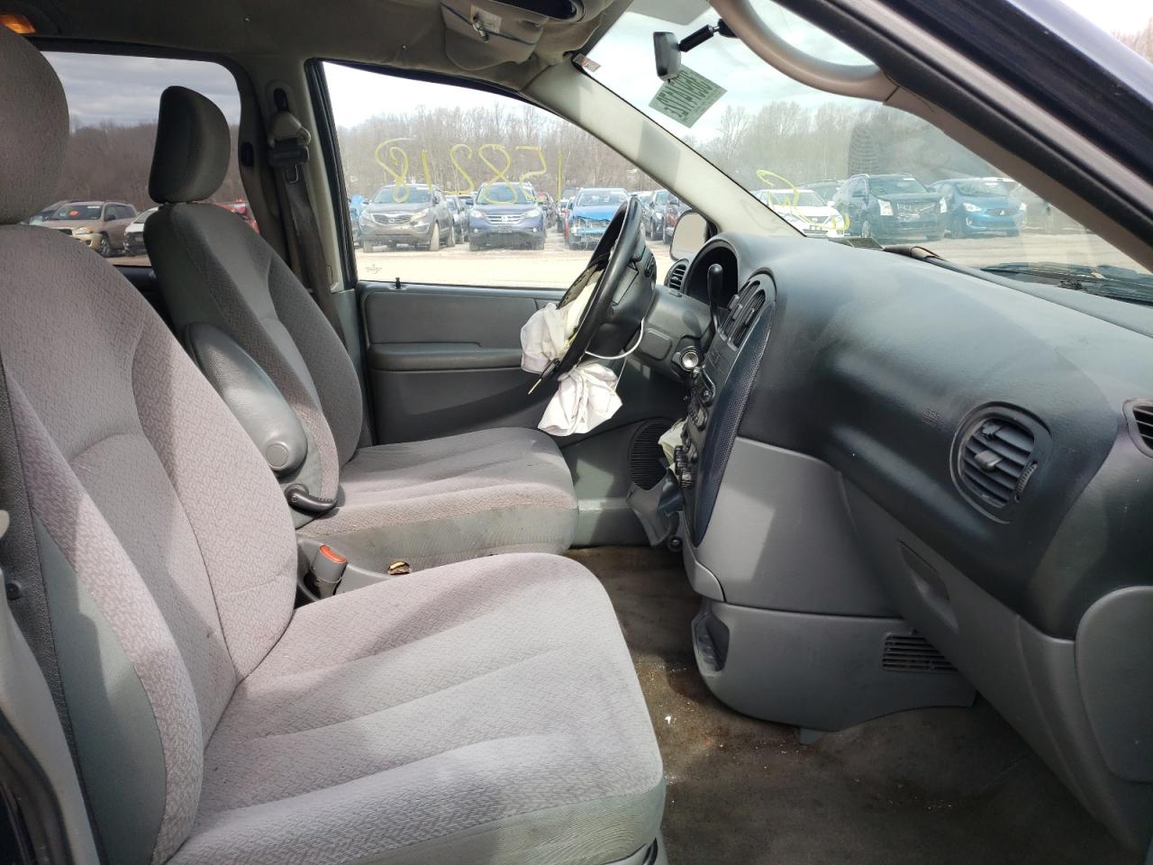 Photo 5 from auction – 2007 DODGE GRAND CARA with VIN 2D4GP44L67R104517