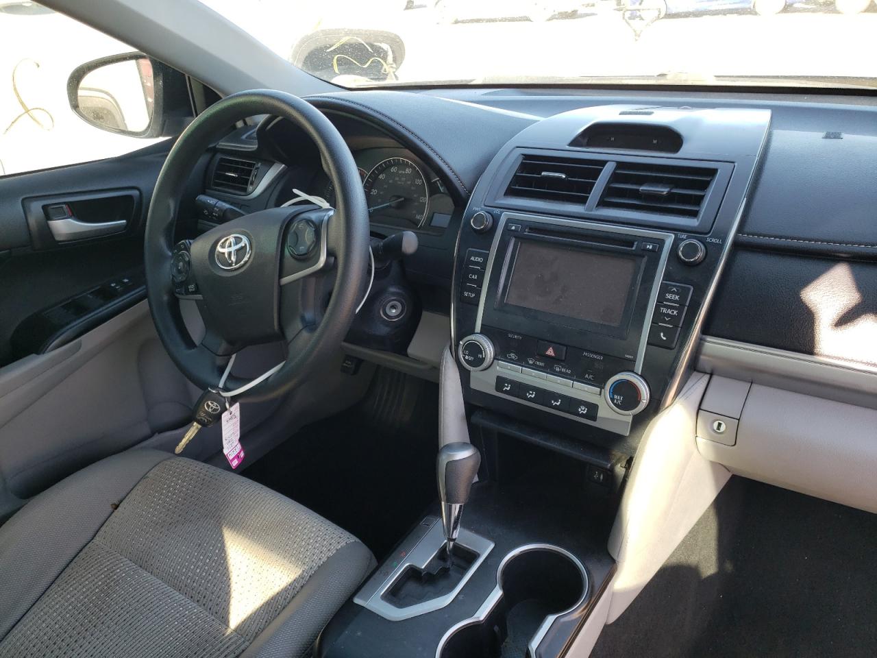 Photo 9 from auction – 2014 TOYOTA CAMRY L with VIN 4T4BF1FK1ER410636