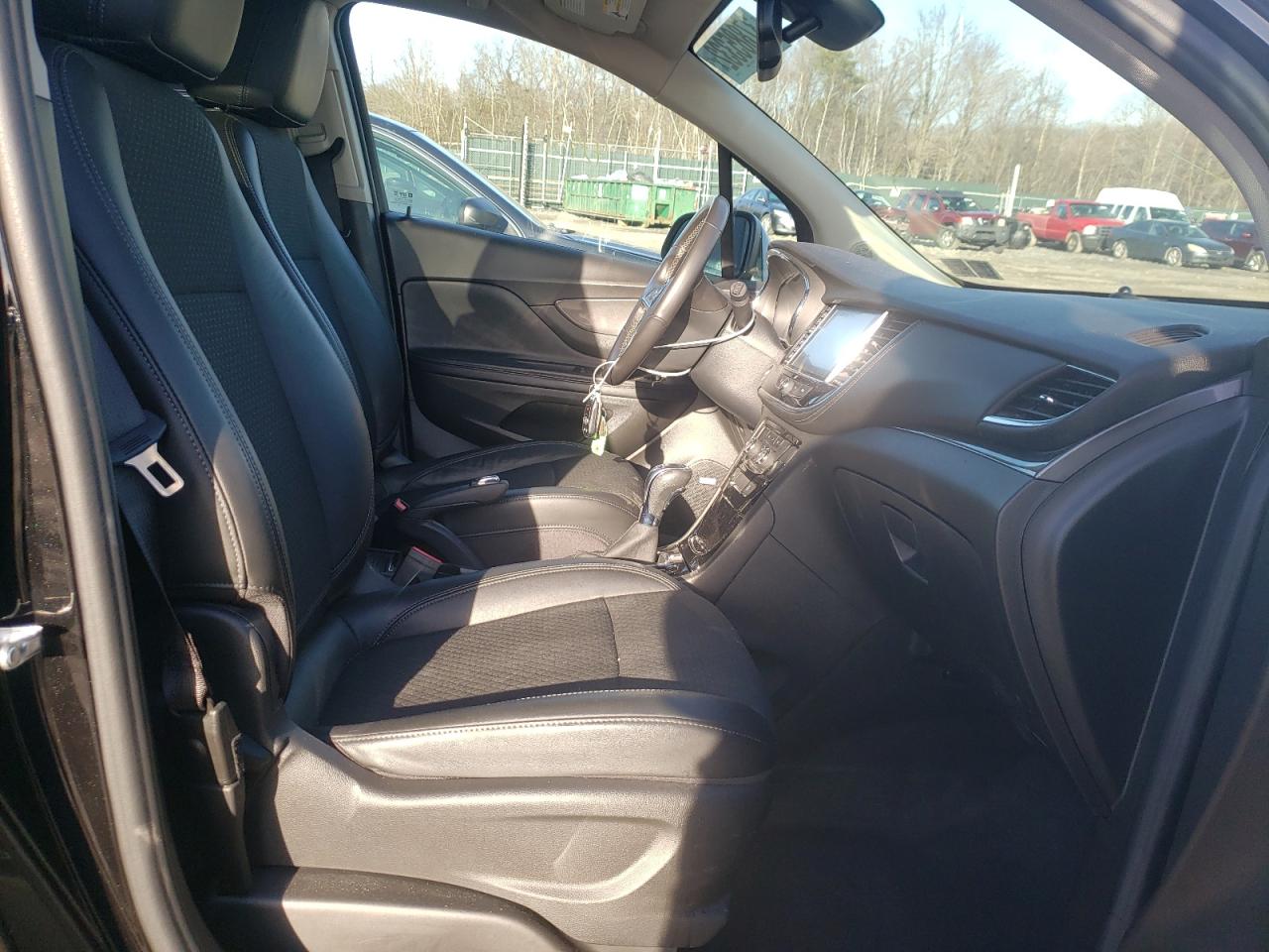 Photo 5 from auction – 2017 BUICK ENCORE SPO with VIN KL4CJ1SM6HB084884