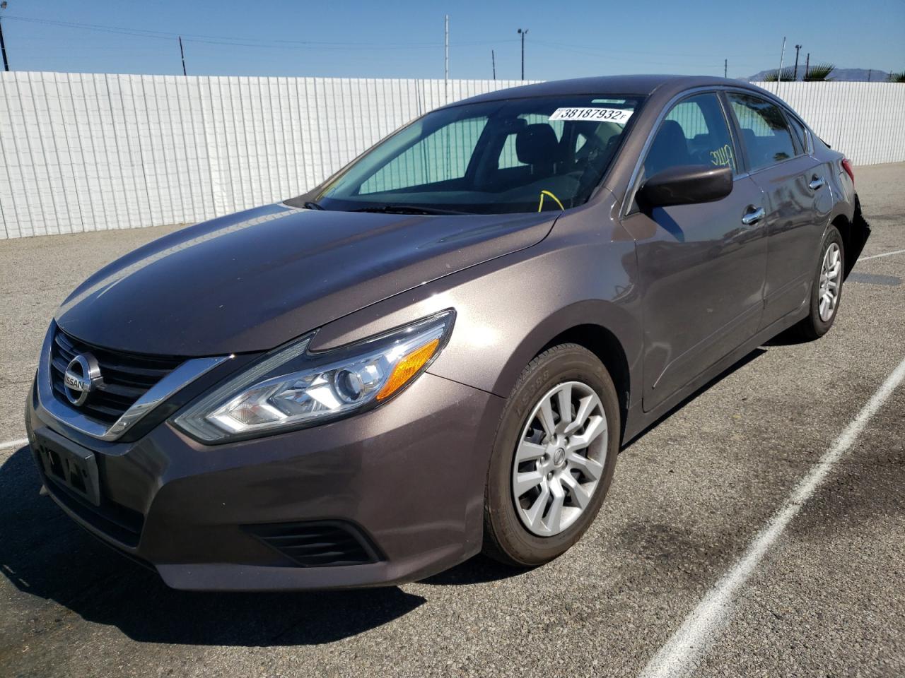 Photo 2 from auction – 2016 NISSAN ALTIMA 2.5 with VIN 1N4AL3APXGN379178