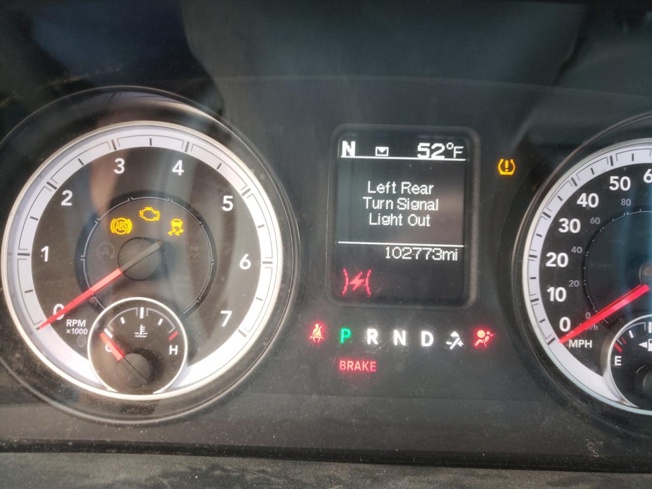 Photo 8 from auction – 2015 RAM 1500 SLT with VIN 1C6RR6GG5FS761579