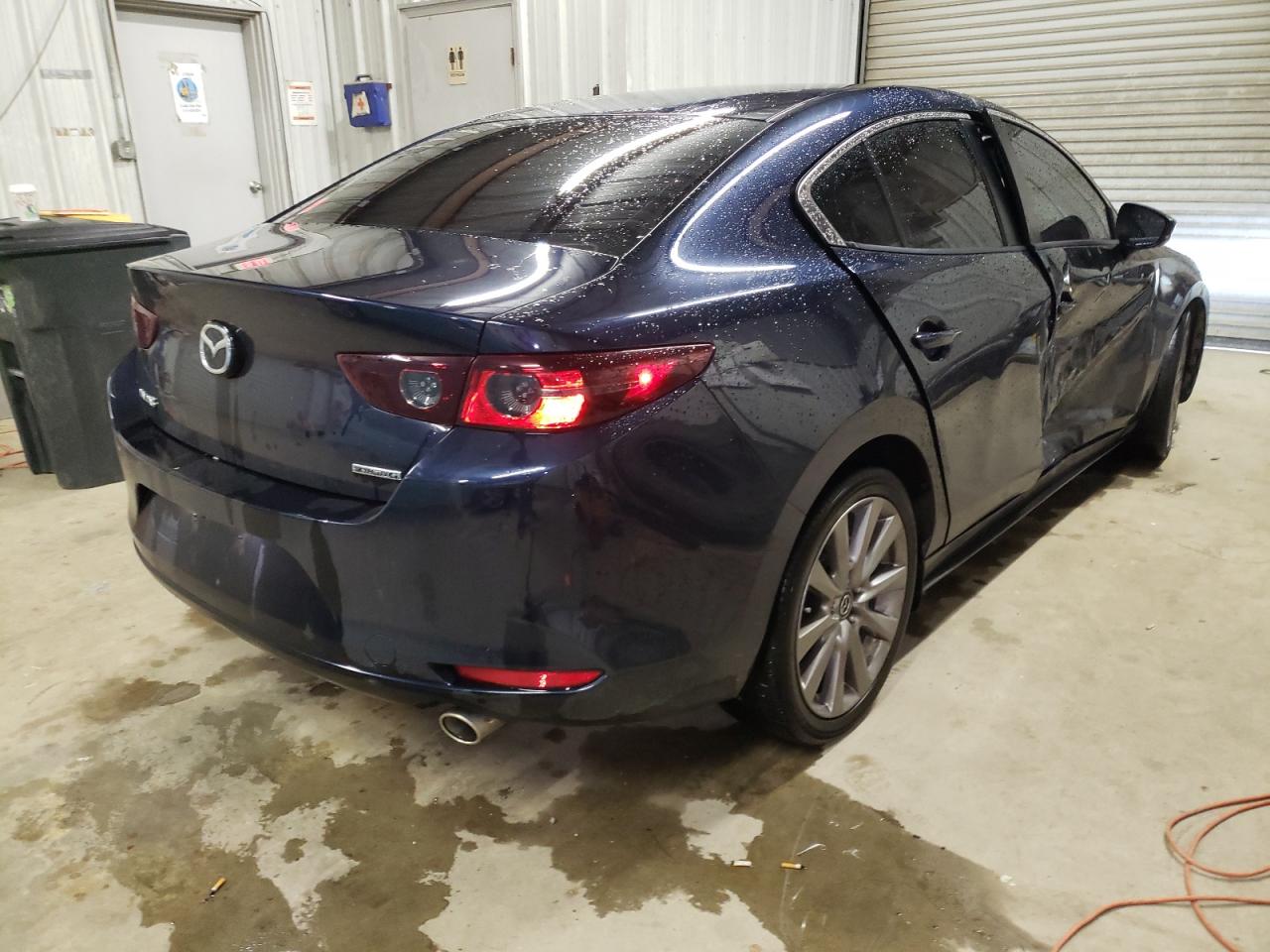 Photo 4 from auction – 2019 MAZDA 3 PREFERRE with VIN JM1BPACL5K1110023