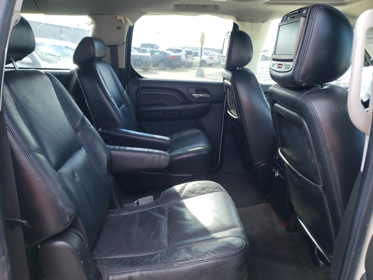 Photo 6 from auction – 2009 CADILLAC ESCALADE E with VIN 1GYFK26259R103054