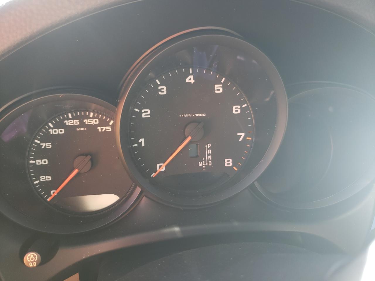 Photo 8 from auction – 2019 PORSCHE MACAN with VIN WP1AA2A59KLB02243