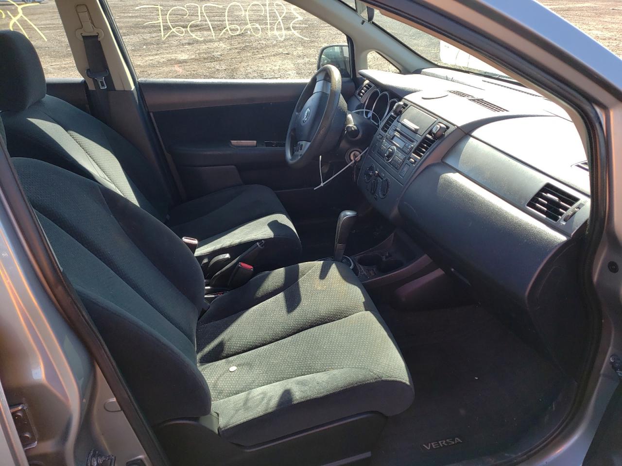 Photo 5 from auction – 2011 NISSAN VERSA S with VIN 3N1BC1CPXBL405466
