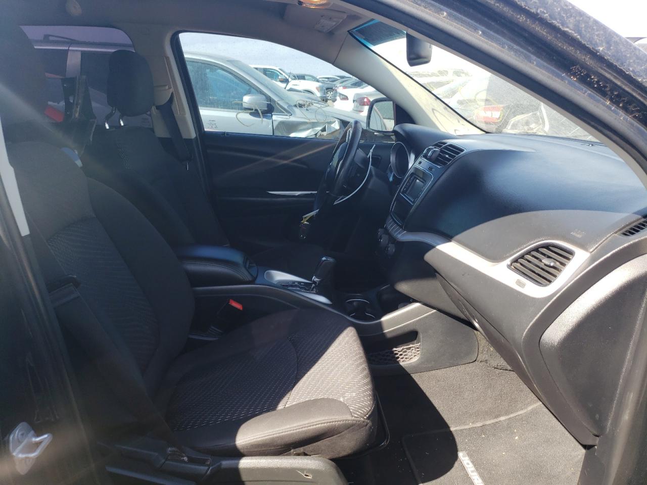Photo 5 from auction – 2017 DODGE JOURNEY SX with VIN 3C4PDCBB8HT644038