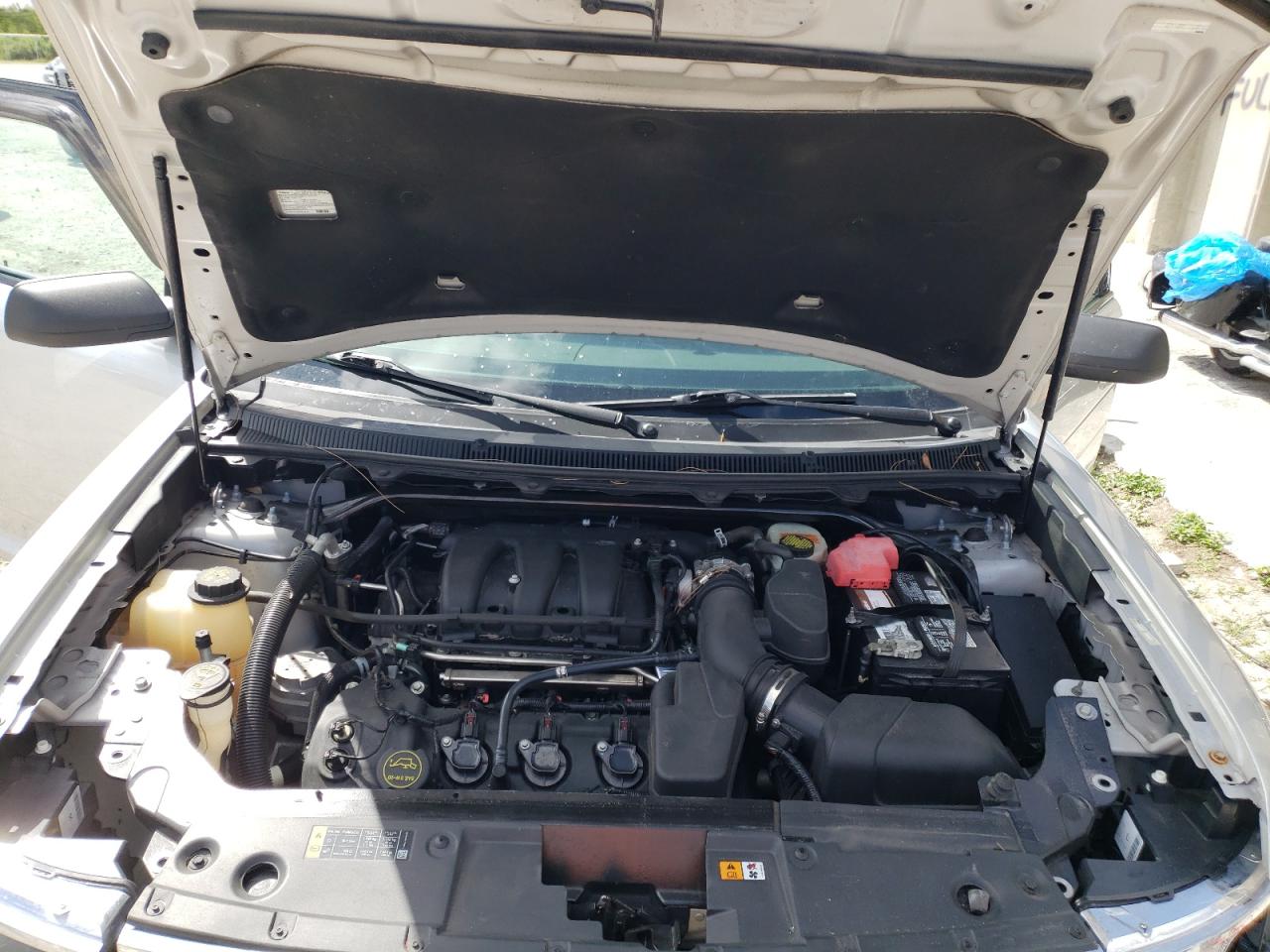 Photo 7 from auction – 2015 FORD FLEX SE with VIN 2FMGK5B82FBA02246