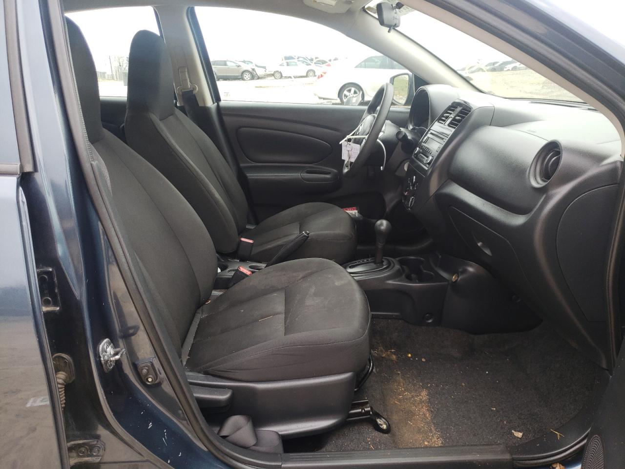 Photo 5 from auction – 2017 NISSAN VERSA S with VIN 3N1CN7AP5HL817680