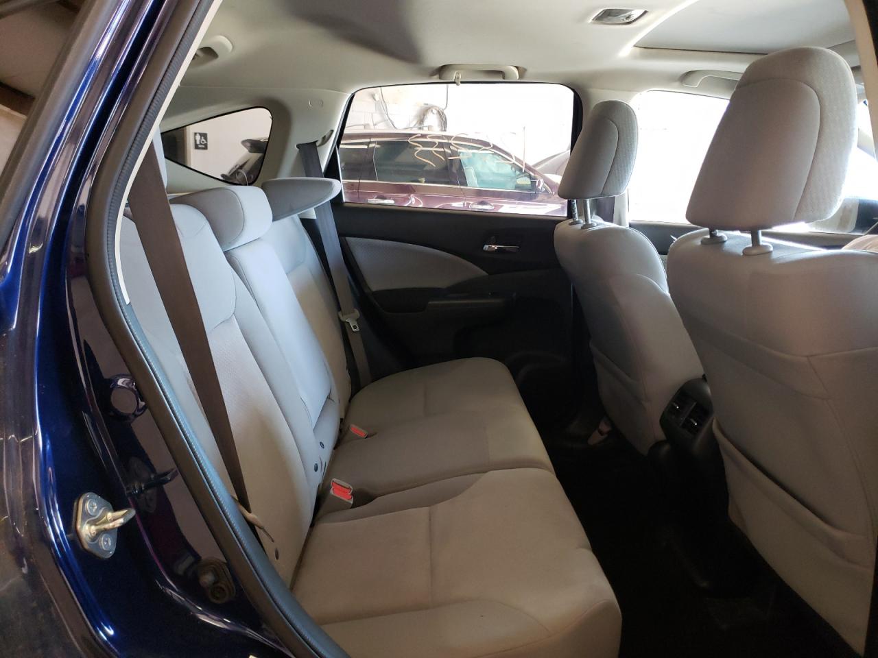 Photo 6 from auction – 2015 HONDA CR-V EX with VIN 2HKRM4H58FH634347