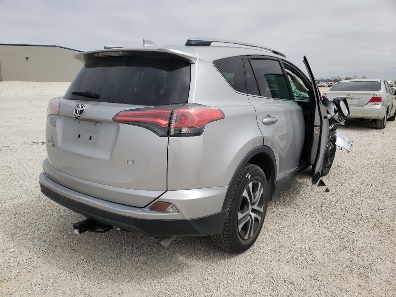 Photo 4 from auction – 2017 TOYOTA RAV4 LE with VIN 2T3ZFREV0HW320523