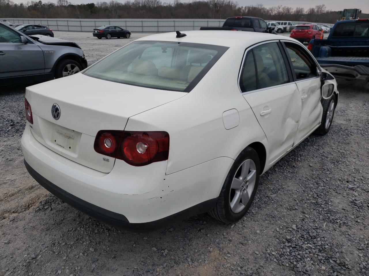 Photo 4 from auction – 2008 VOLKSWAGEN JETTA SE with VIN 3VWRZ71K18M034606