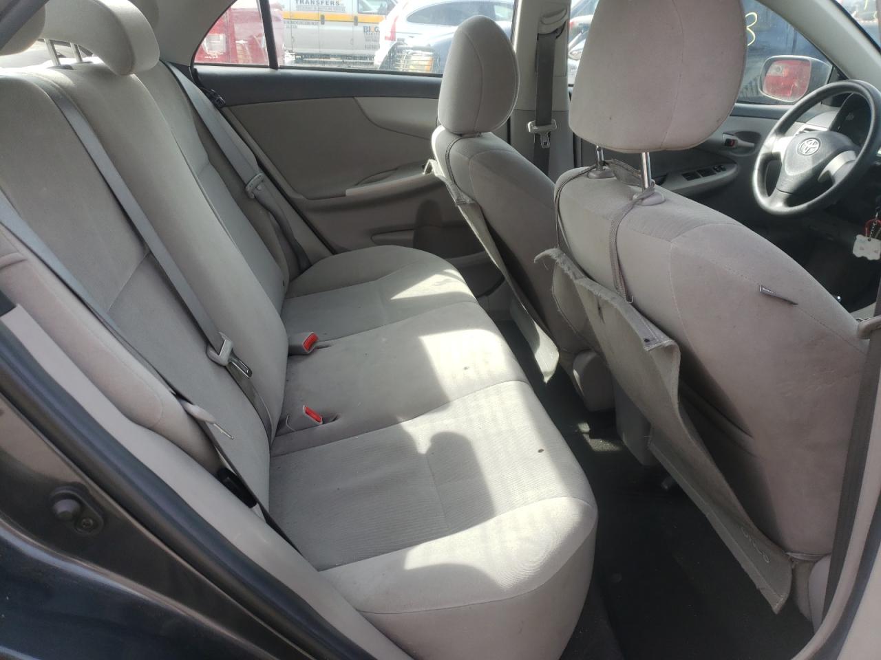 Zdjęcie 6 z aukcji – 2013 TOYOTA COROLLA BA z VIN 2T1BU4EE0DC027879