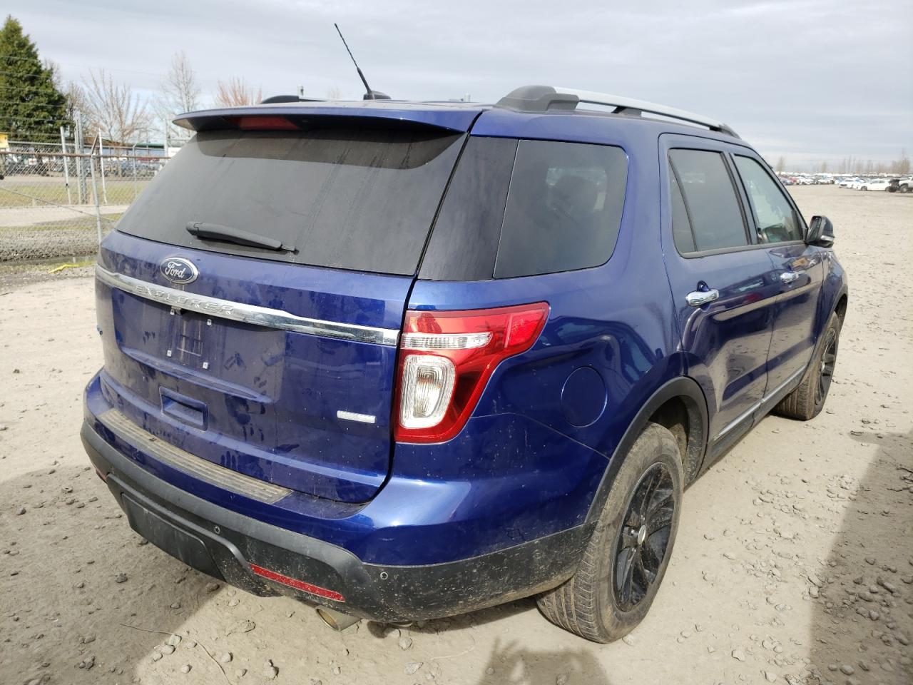 Photo 4 from auction – 2013 FORD EXPLORER X with VIN 1FM5K8D84DGB08838