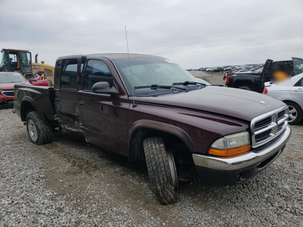 DODGE DAKOTA 2004 with VIN 1D7HL48N34S781680 - Photo from auction