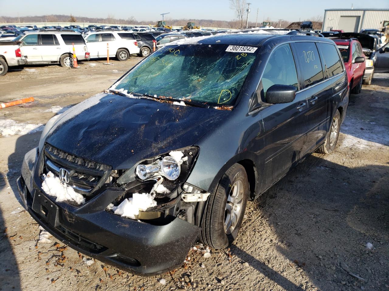 Photo 2 from auction – 2006 HONDA ODYSSEY EX with VIN 5FNRL38476B021400