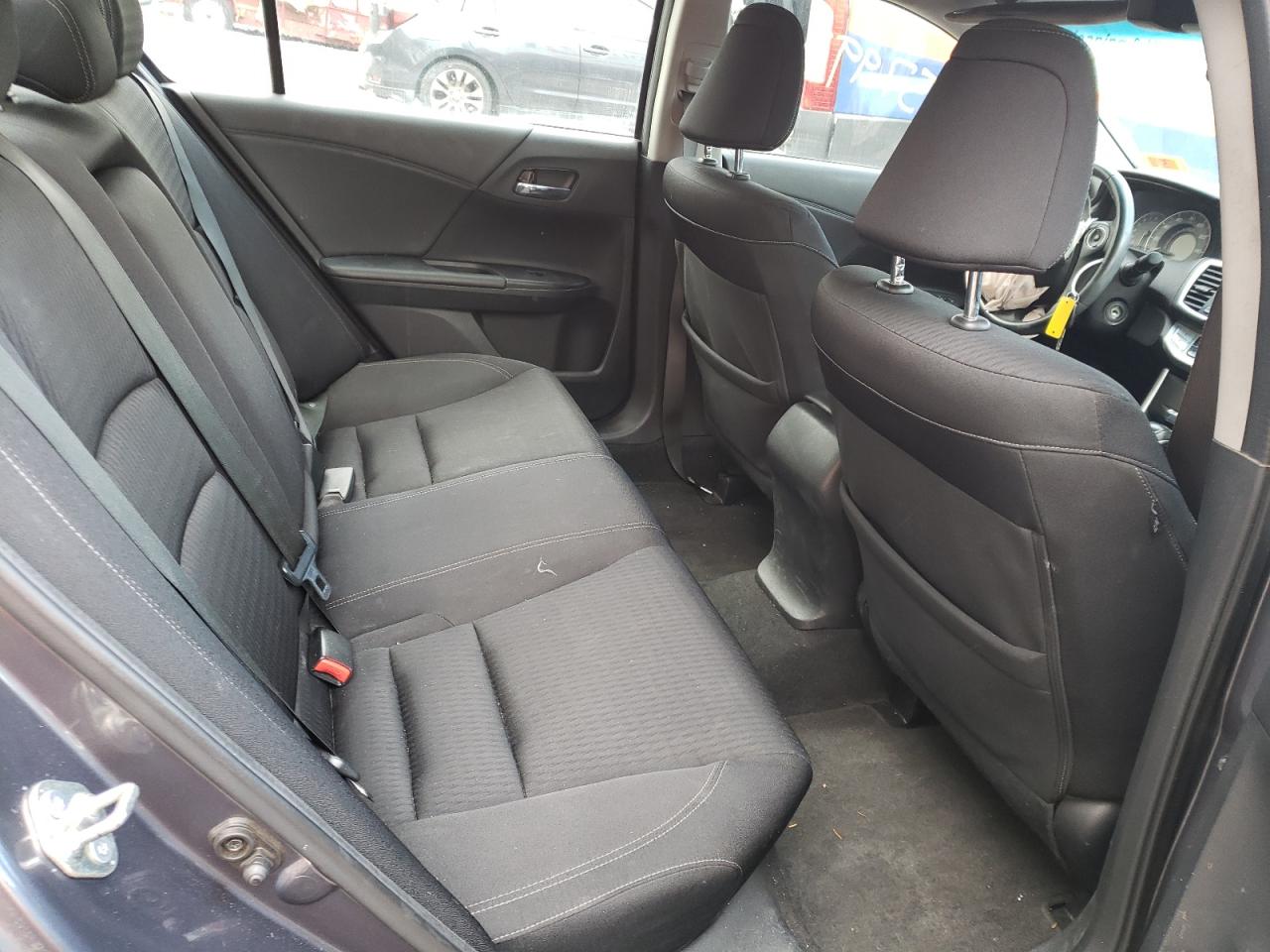 Photo 6 from auction – 2015 HONDA ACCORD SPO with VIN 1HGCR2F50FA007441