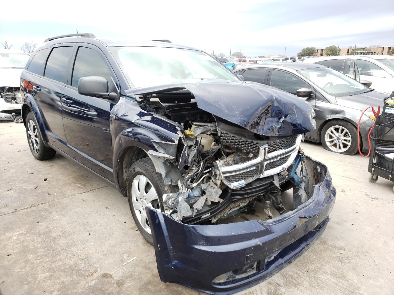 DODGE JOURNEY SE 2019 with VIN 3C4PDCABXKT751066 - Photo from auction