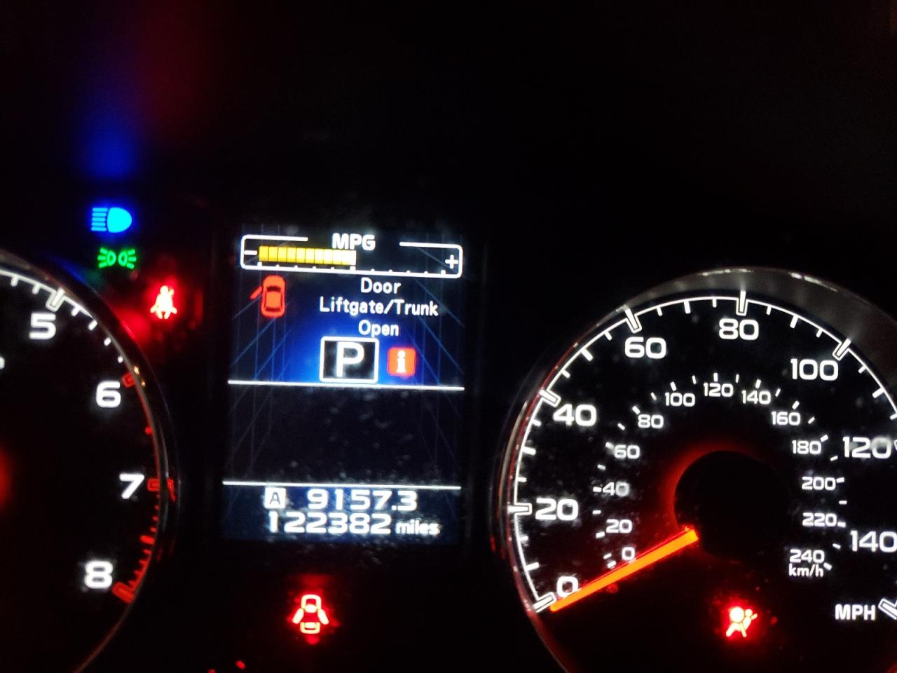 Снимка 8 от търг – 2014 SUBARU OUTBACK 2. с VIN 4S4BRBLC7E3233567
