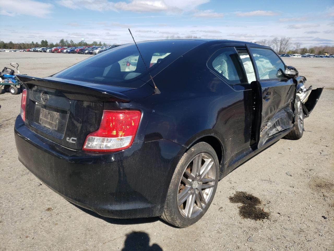 Photo 4 from auction – 2012 TOYOTA SCION TC with VIN JTKJF5C74C3033958