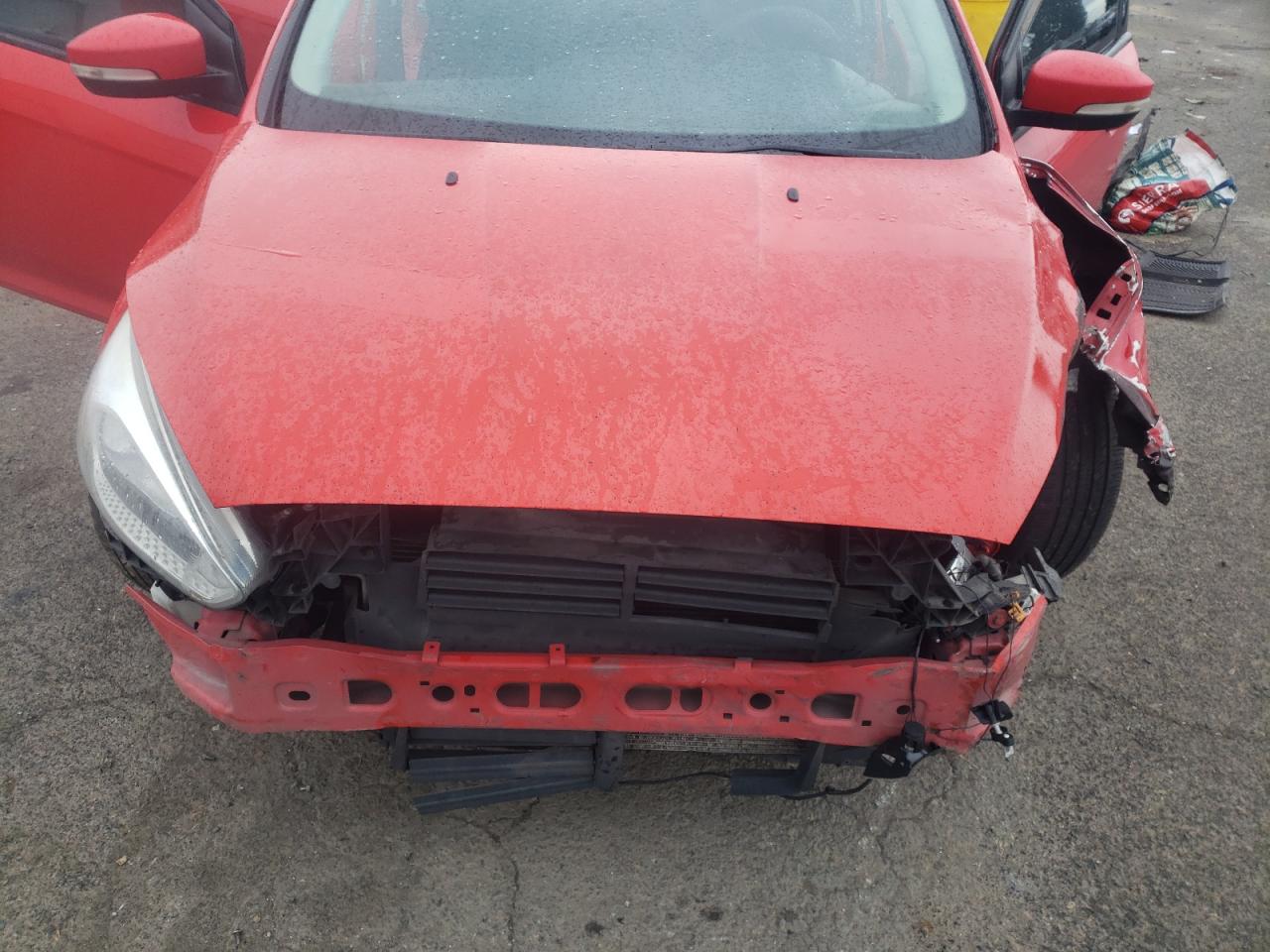 Photo 7 from auction – 2016 FORD FOCUS SE with VIN 1FADP3K22GL263764