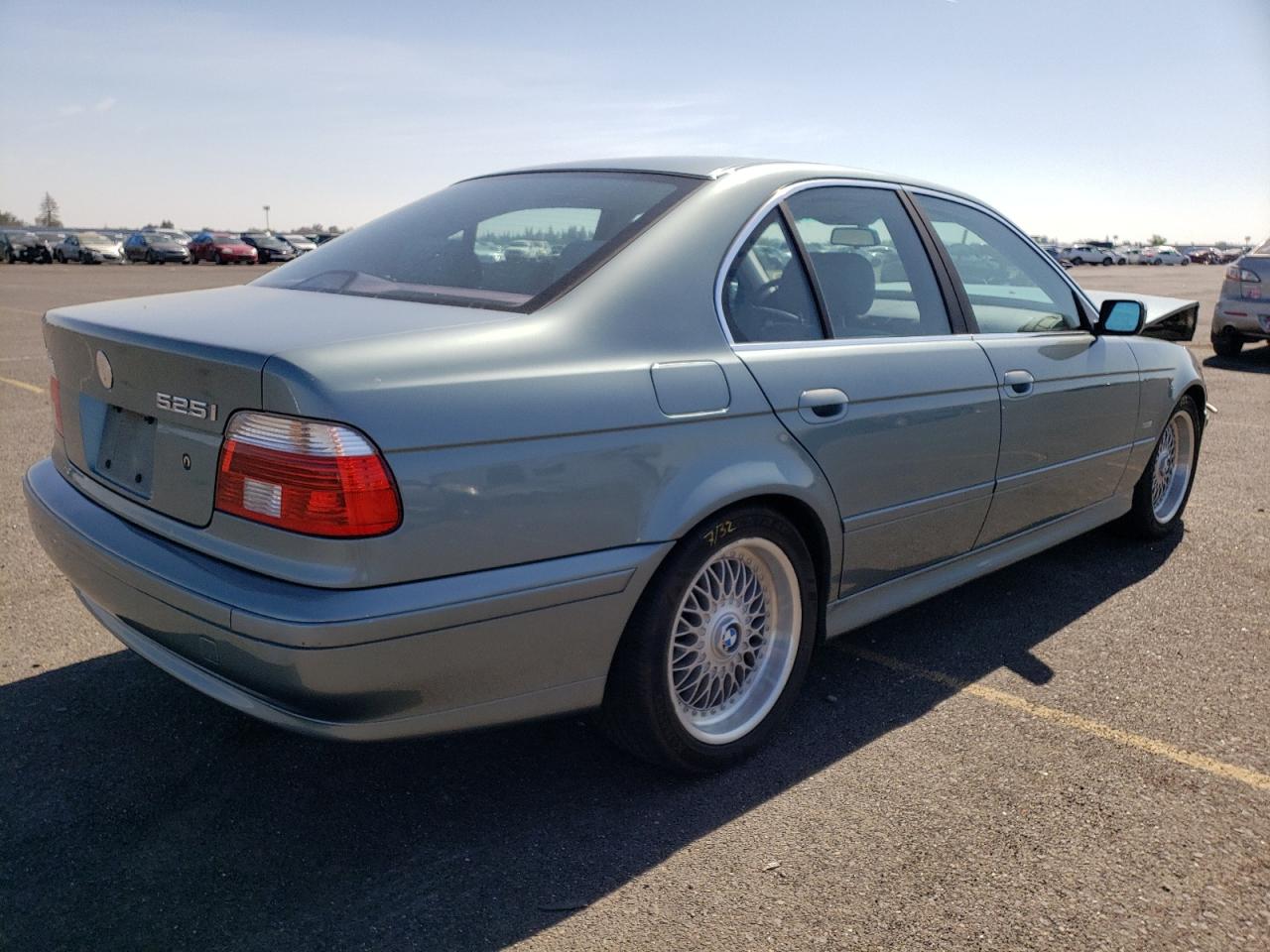 Photo 4 from auction – 2001 BMW 525 I AUTO with VIN WBADT43471GX26233