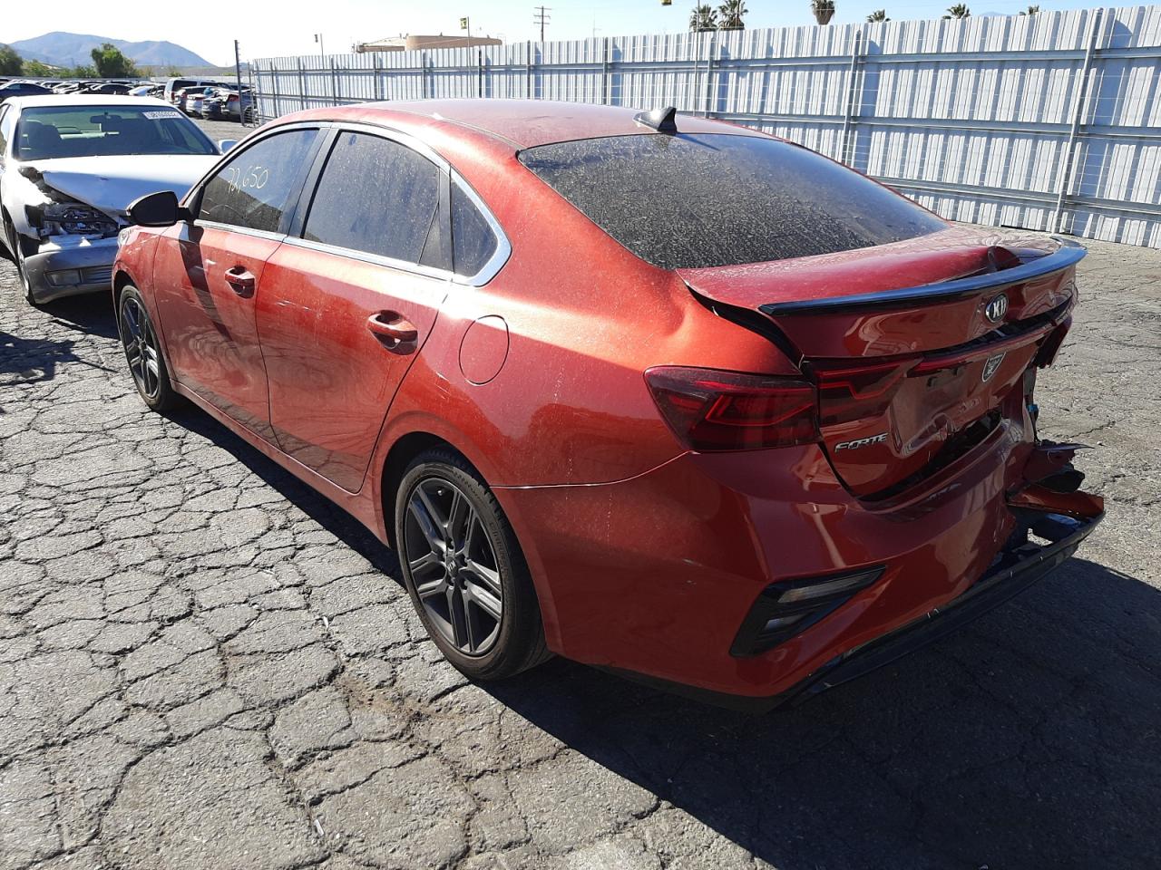 Photo 3 from auction – 2019 KIA FORTE EX with VIN 3KPF54AD7KE086972