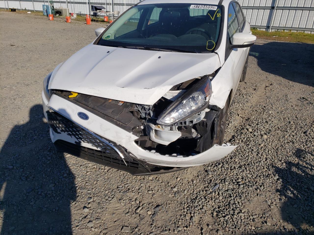 Photo 9 from auction – 2018 FORD FOCUS SEL with VIN 1FADP3M2XJL225591