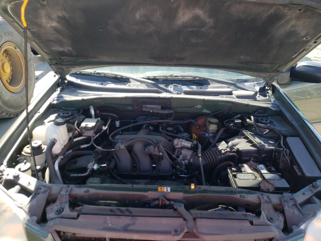 Photo 7 from auction – 2002 MAZDA TRIBUTE LX with VIN 4F2YU08152KM30134